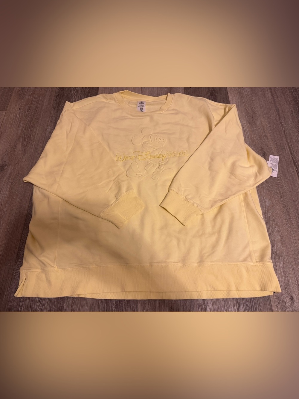 Walt Disney Butter Yellow Crewneck Sweatshirt 2X NWT
